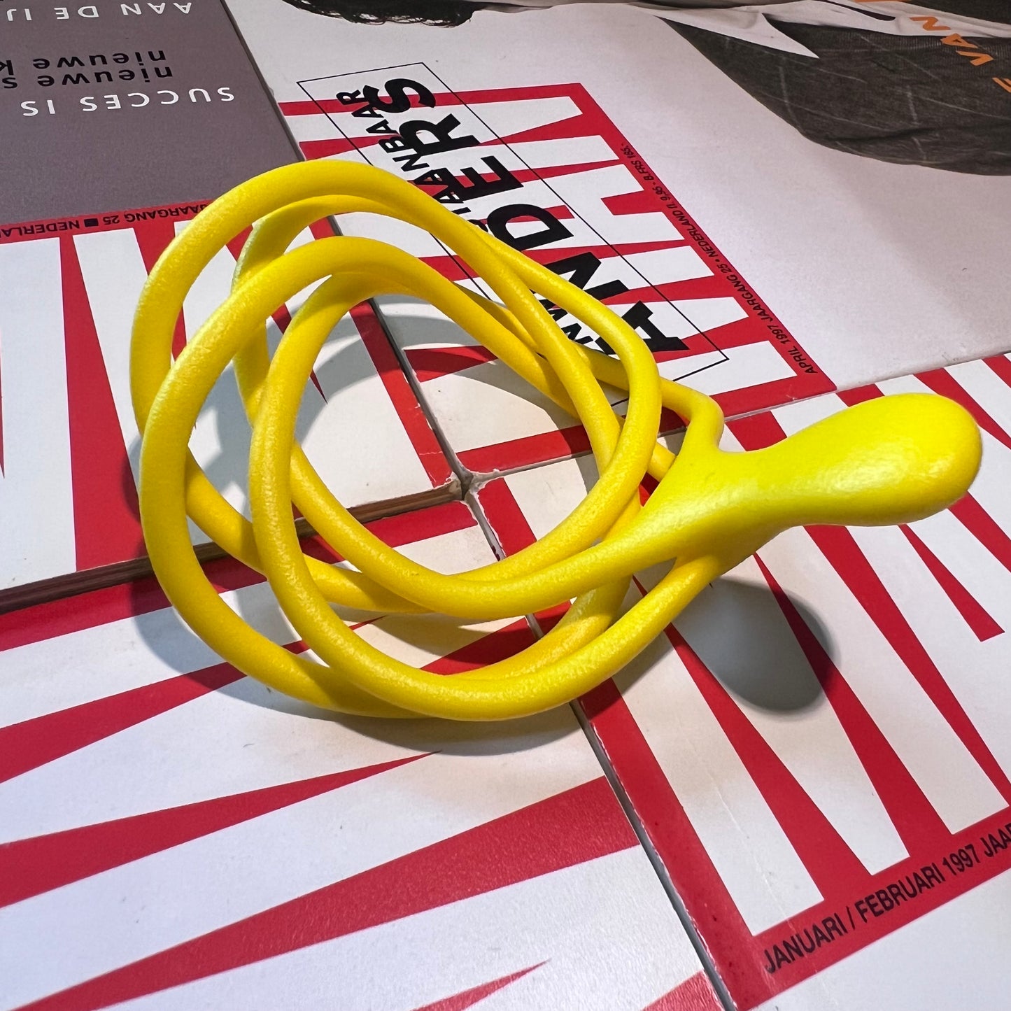 JNamo - Yellow