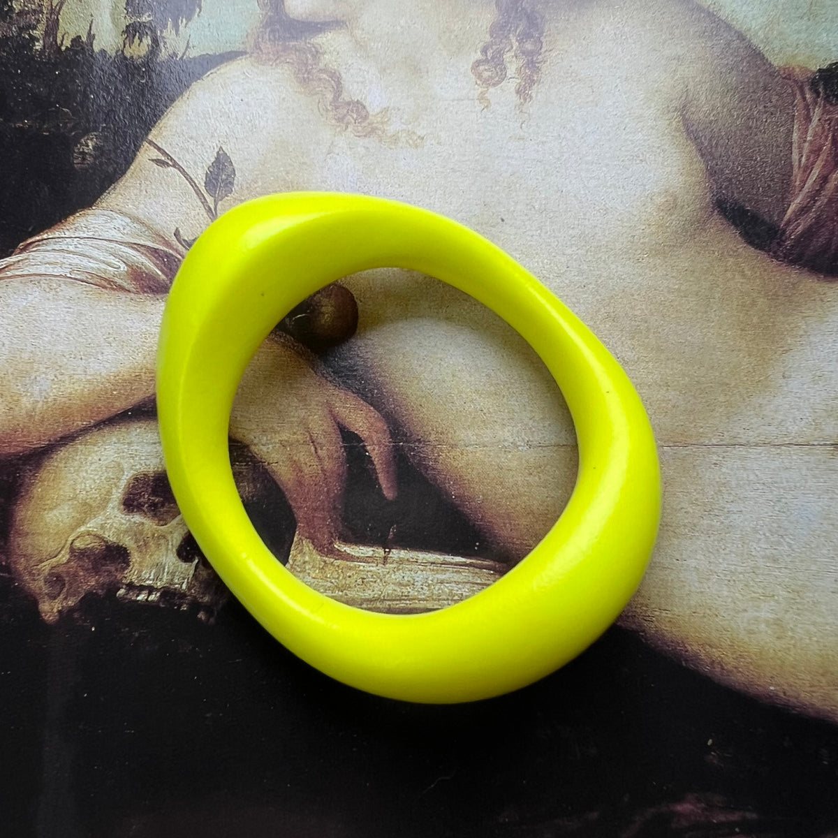Ready to be shipped - JNada - Yellow Neon Polished 50MM/1.97INCH