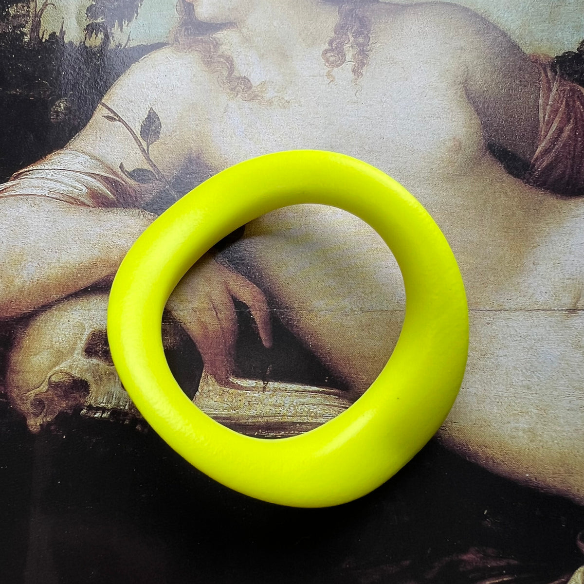 Ready to be shipped - JNada - Yellow Neon Polished 50MM/1.97INCH
