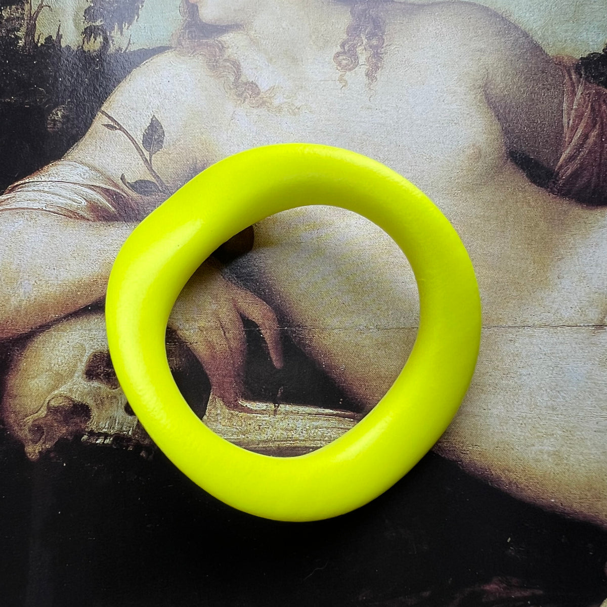 Ready to be shipped - JNada - Yellow Neon Polished 50MM/1.97INCH