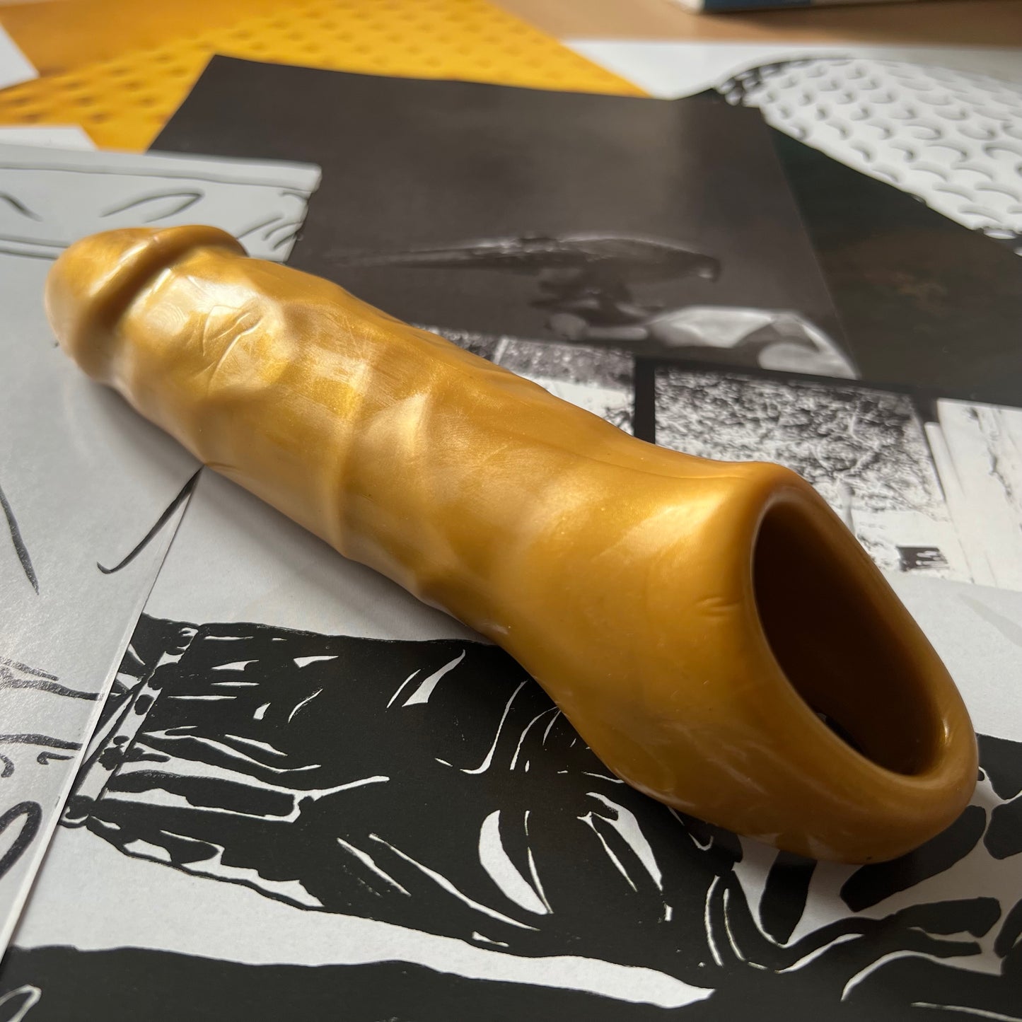 Penis Sleeve Gold Veins SAMPLE 204MM 42MM