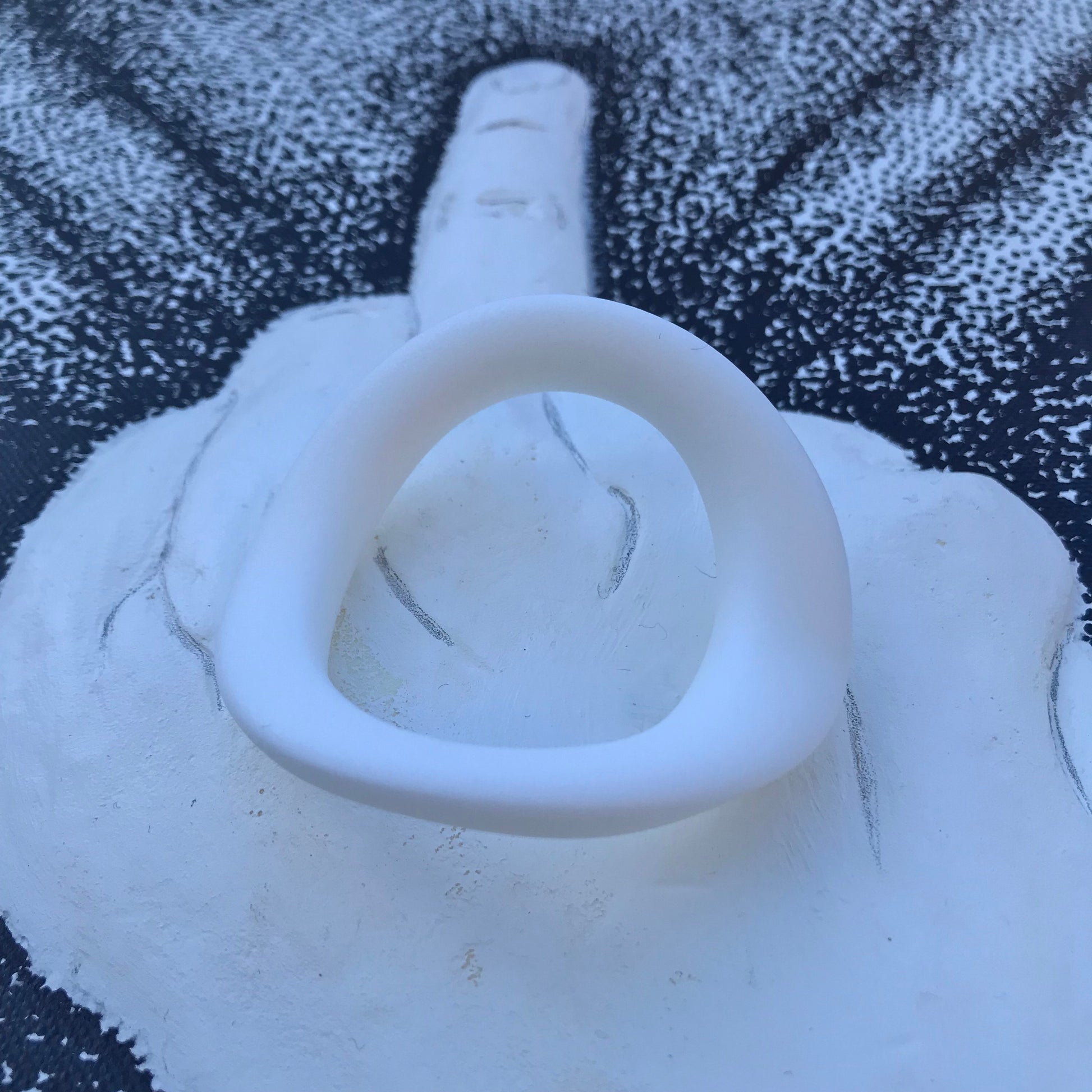 JNada - White - Velv'Or